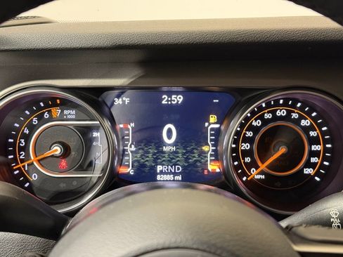 Used 2018 Jeep Wrangler Unlimited Sport S image 23