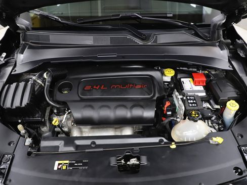 Used 2022 Jeep Compass Limited image 30