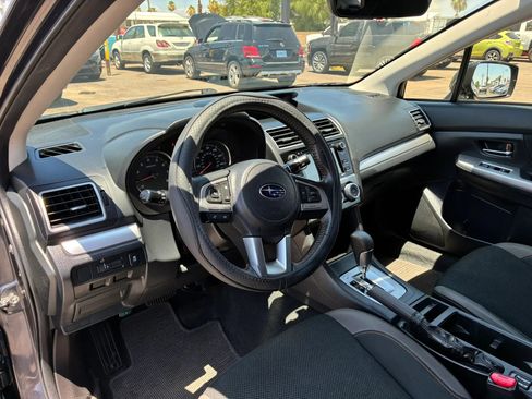 Used 2017 Subaru Crosstrek 2.0i Premium w/ Popular Package #2 AWD/4WD image 14
