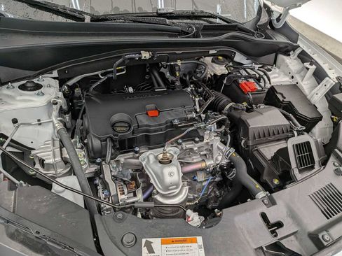 Used 2025 Honda HR-V Sport image 15