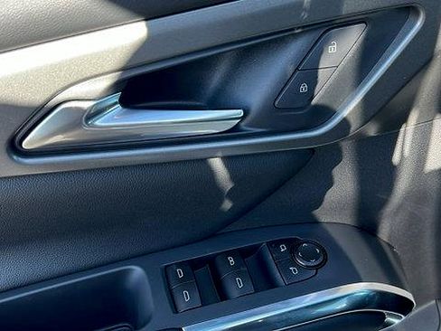 New 2026 Chevrolet Traverse LT w/ Driver Confidence Package image 17