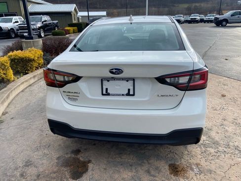 Used 2022 Subaru Legacy image 6