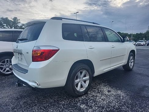 Used 2009 Toyota Highlander 2WD w/ Extra Value Pkg 2 image 3