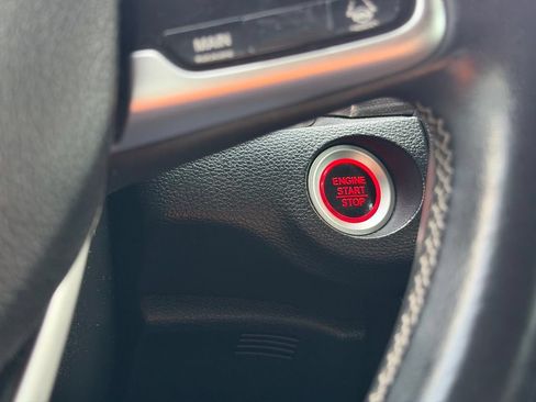 Used 2019 Honda Civic EX image 17