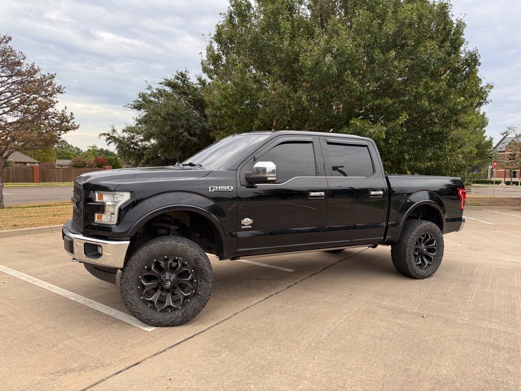 Used 2017 Ford F150 King Ranch w/ Equipment Group 601A Luxury AWD/4WD image 12