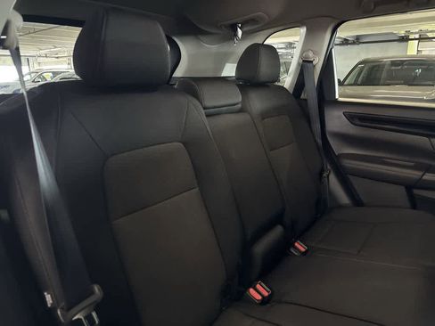 Used 2025 Honda CR-V LX image 25