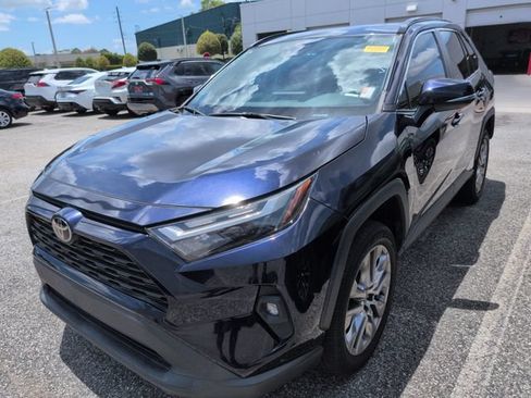 Used 2022 Toyota RAV4 XLE Premium FWD image 2
