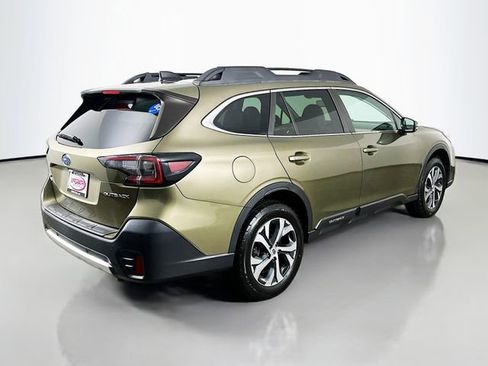 Used 2022 Subaru Outback Limited image 23