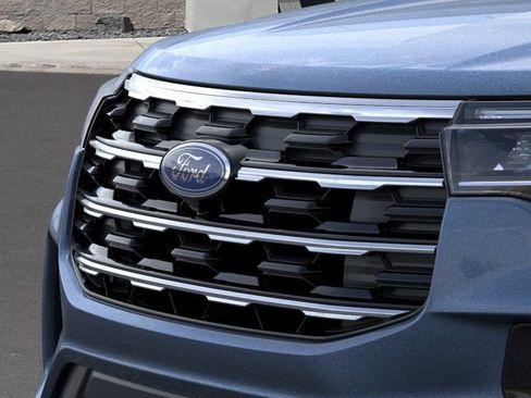 Used 2026 Ford Explorer Active w/ Active Comfort Package AWD/4WD image 17