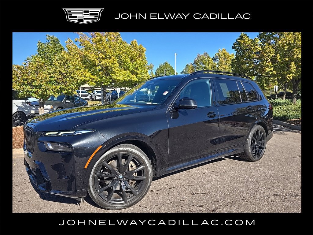 Used 2023 BMW X7 xDrive40i w/ M Sport Package AWD/4WD image 1