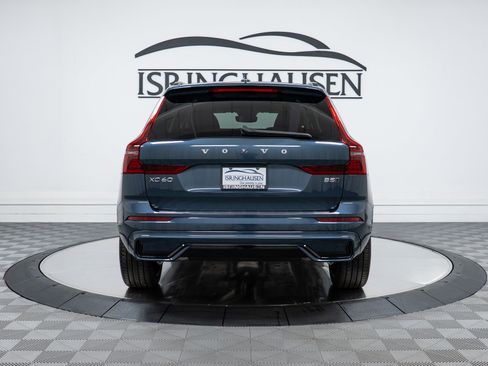 New 2026 Volvo XC60 B5 Ultra w/ Climate Package image 6