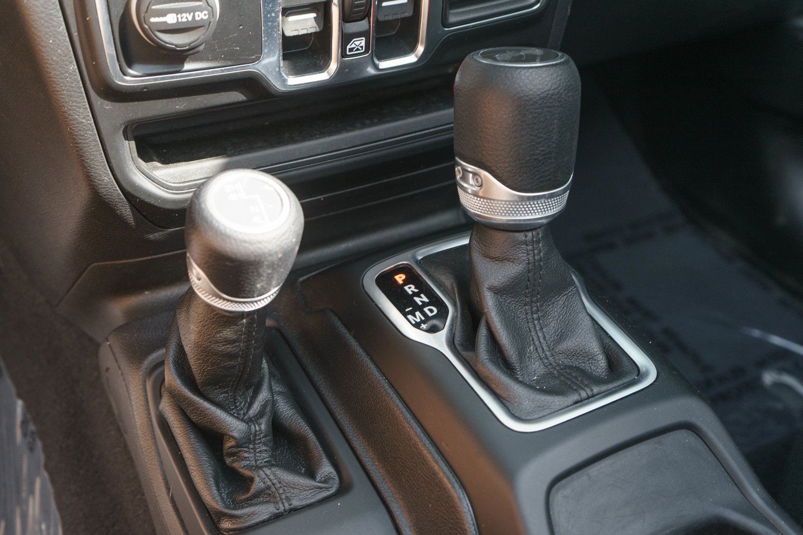 Used 2021 Jeep Wrangler Unlimited Sport AWD/4WD image 19