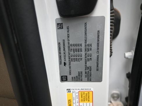Used 2022 GMC Yukon XL Denali AWD/4WD image 12