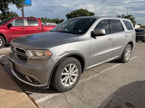 Used 2020 Dodge Durango SXT w/ 3rd Row Seating Group RWD image 2