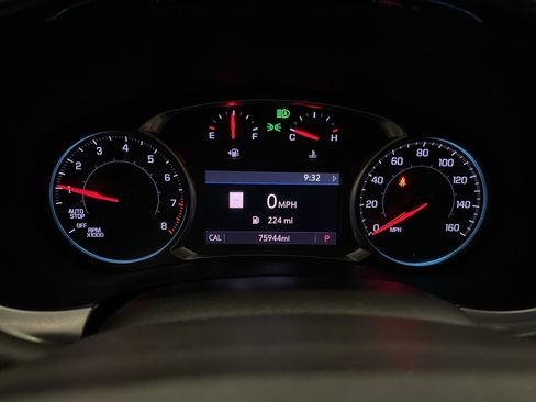 Used 2020 Chevrolet Traverse LT w/ LT Premium Package AWD/4WD image 20