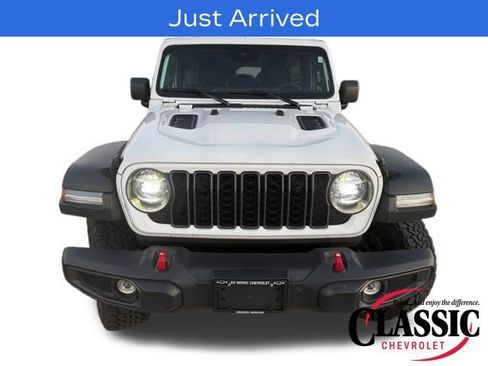 Used 2024 Jeep Wrangler Unlimited Rubicon w/ Convenience Group image 5