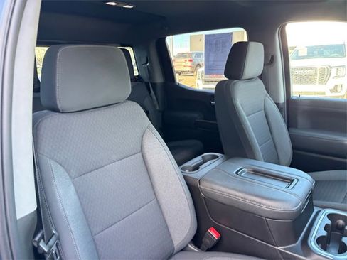 Used 2022 GMC Sierra 1500 Elevation image 21