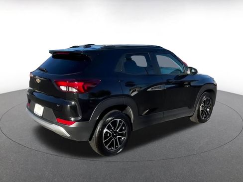 Used 2025 Chevrolet TrailBlazer LT image 15