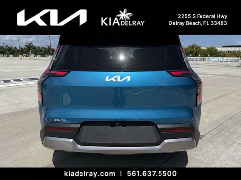 New 2026 Kia EV9 Wind image 4