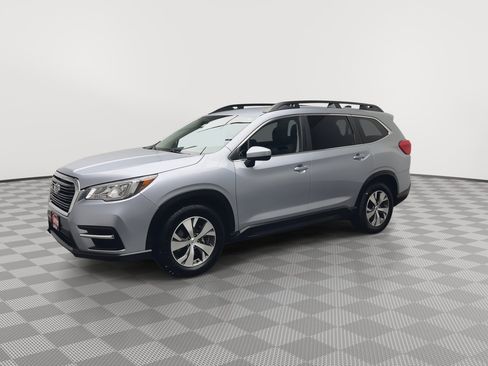 Used 2019 Subaru Ascent Premium image 34