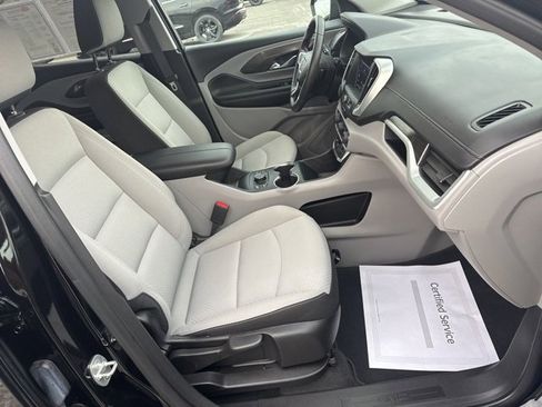 Used 2023 GMC Terrain SLE w/ Driver Convenience Package image 26