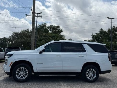 Used 2025 Chevrolet Tahoe LS RWD image 5