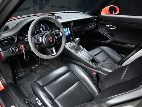 Used 2017 Porsche 911 Carrera GTS RWD image 49