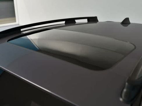 New 2026 Subaru Crosstrek 2.5i Premium AWD/4WD image 13