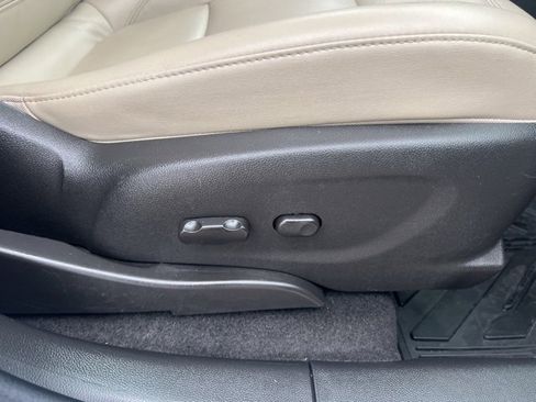 Used 2017 Buick Encore Premium w/ Experience Buick Package image 12