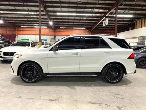 Used 2017 Mercedes-Benz GLE 63 AMG 4MATIC image 34