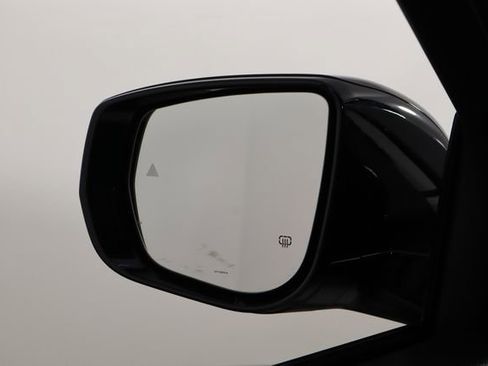 Used 2025 Jeep Grand Cherokee Limited image 47