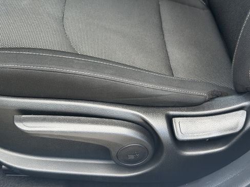 Certified 2023 Kia Forte LXS w/ LXS Technology Package FWD image 19