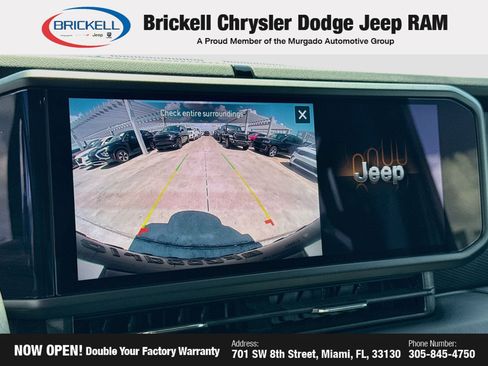 Used 2025 Jeep Wrangler Unlimited Rubicon AWD/4WD image 32