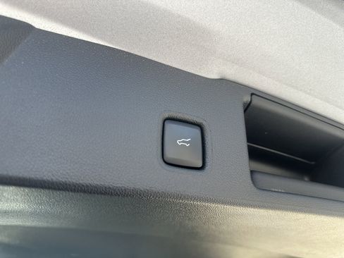 Used 2024 Ford Escape ST-Line w/ Tech Pack #1 image 23