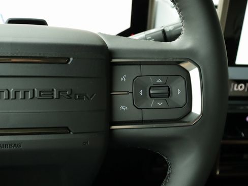 New 2025 GMC Hummer EV 3X w/ Extreme Off-Road Package image 12