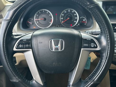 Used 2009 Honda Accord EX-L image 17