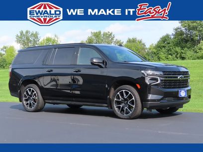 Used 2022 Chevrolet Suburban RST w/ Luxury Package