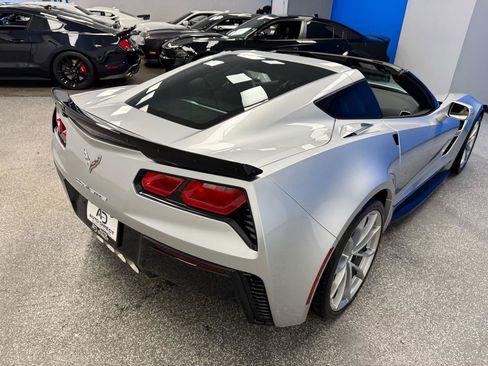 Used 2017 Chevrolet Corvette Grand Sport w/ Z07 Performance Package image 10