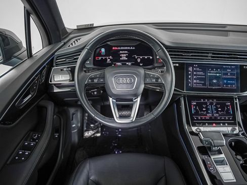 Certified 2025 Audi Q7 2.0T Premium Plus w/ Premium Plus Package AWD/4WD image 16