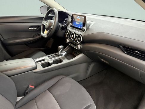 Used 2024 Nissan Sentra SV image 21