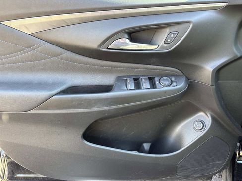 Used 2024 Buick Envista Sport Touring w/ Convenience I Package image 12