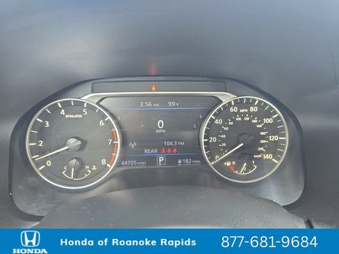 Used 2023 Nissan Altima 2.5 SV FWD image 14