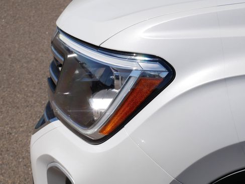 Certified 2026 Volkswagen Atlas SE AWD/4WD image 16