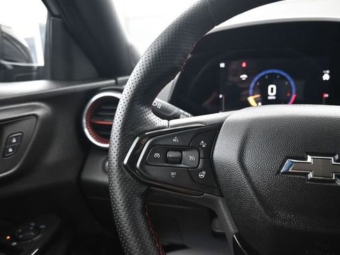 Used 2025 Chevrolet Trax RS w/ Driver Confidence Package image 15