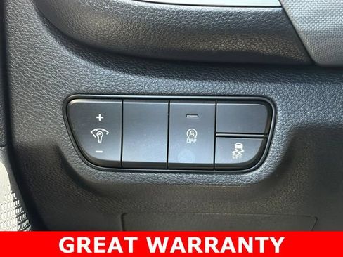 Used 2026 Kia Seltos LX FWD image 19