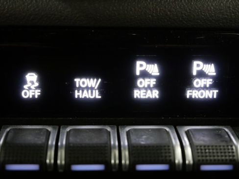 Used 2023 RAM 1500 Big Horn image 20