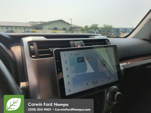 Used 2018 Toyota 4Runner Limited AWD/4WD image 16