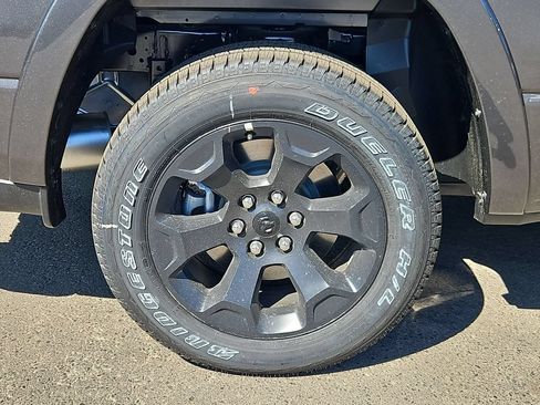 New 2026 RAM 1500 Big Horn AWD/4WD image 9