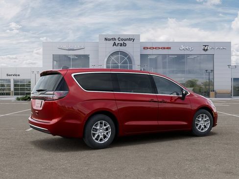 New 2026 Chrysler Pacifica Select FWD image 6