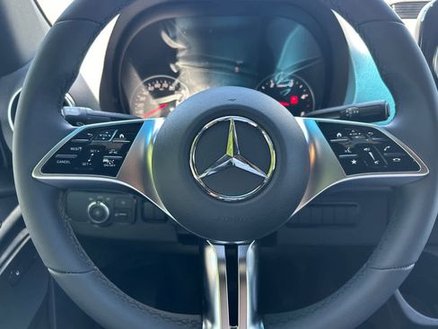 New 2025 Mercedes-Benz Sprinter 2500 image 18